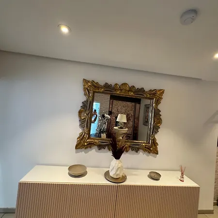 Apartment With Garden & 2 Bathrooms